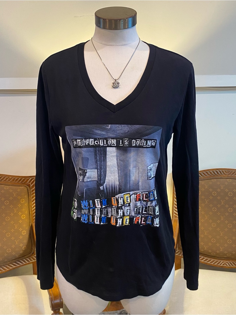 Suzi Roher Black Tee White Grunge Punk Logo Print, 100% Cotton